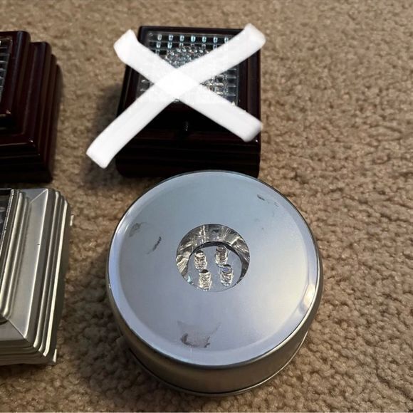 Laser-Cut 3D‎ Paperweight Light Stand - Picture 2 of 2